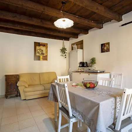 Casa Dal Vecio Carli Apartamento SantʼAmbrogio di Valpolicella